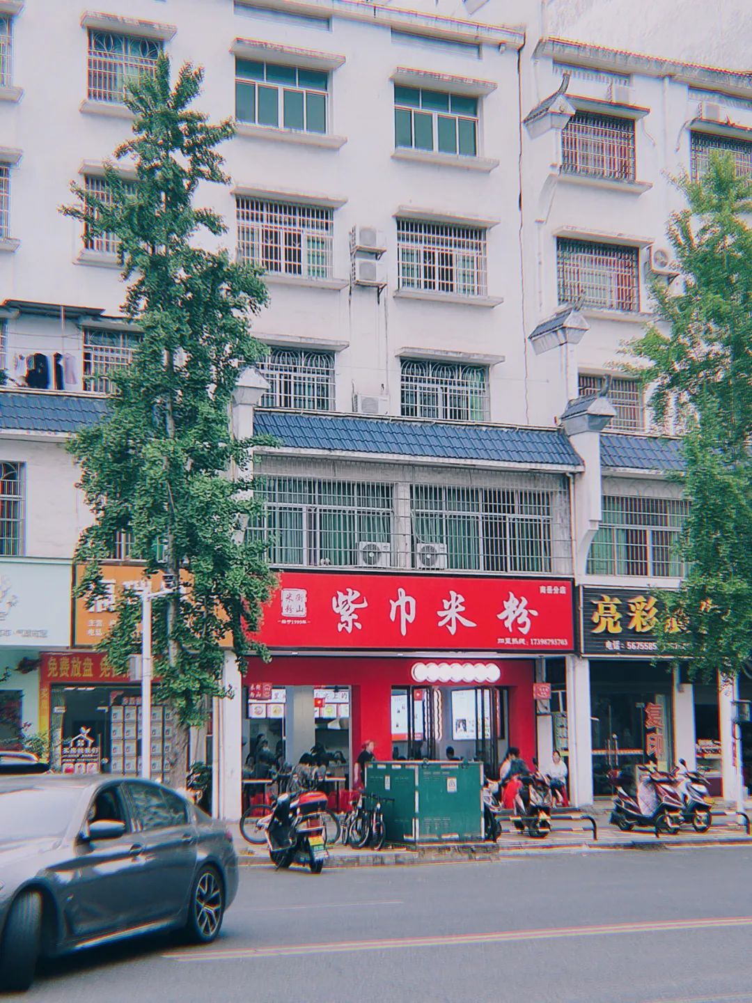 DƬ